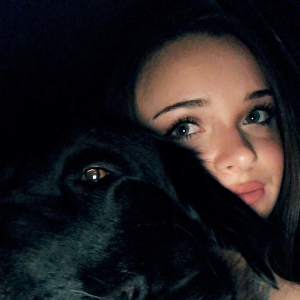 Meet your Posher, Coree